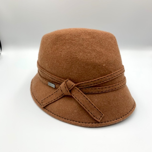 Women’s “Betmar” Brown Cloche Wool Hat, coquettecore Cottagecore 1930’s inspired - Picture 15 of 15